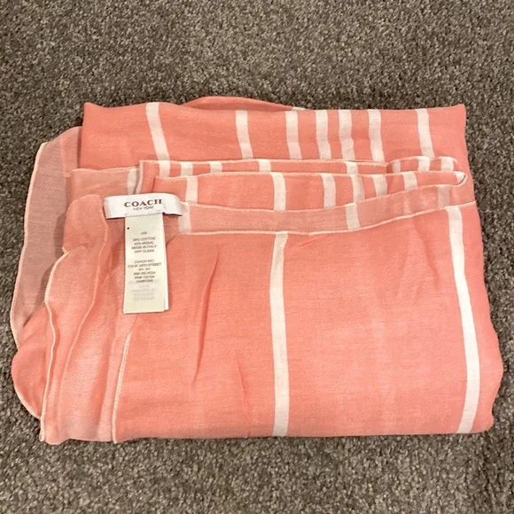 Coach long scarf in peachy pink - Picture 4 of 4